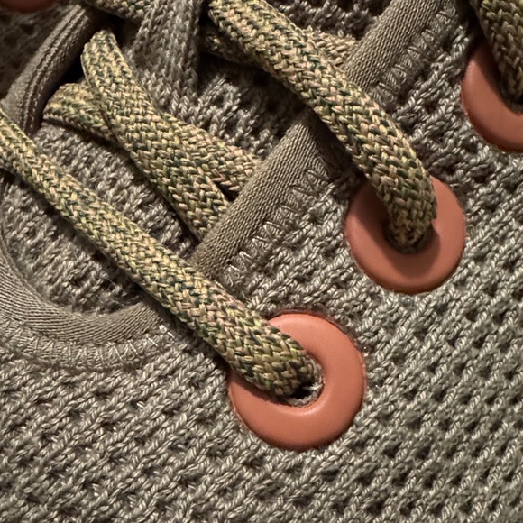 EUC-Wmns Allbirds Trail Runner-8-Sand Taupe/Orange Knit Mesh Uppers-White Soles - Picture 15 of 16
